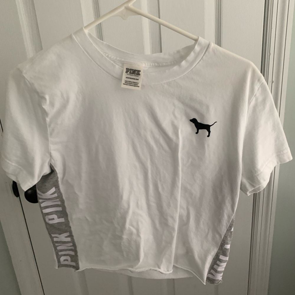 VS Pink White Crop Top